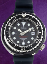 Load image into Gallery viewer, Seiko Prospex (model: SLA041)