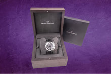 Load image into Gallery viewer, Girard-Perregaux Chrono-Hawk (model: 49970-11-231-HD6A)