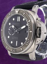 Load image into Gallery viewer, Panerai Submersible (model: PAM00984)