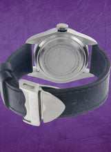 Load image into Gallery viewer, tudor-black-bay-heritage-model-79230b