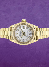 Load image into Gallery viewer, Rolex Datejust 26 (Model: 6917)
