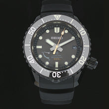 Load image into Gallery viewer, Seiko Prospex LX Line Spring Drive Professional 300m Diver's Watch (Model: SNR043)