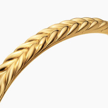 Load image into Gallery viewer, Chevron Flex Bracelet in 18K Yellow Gold, 6.4mm