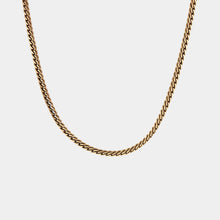 Load image into Gallery viewer, Royal Estate 14K Yellow Gold 2.75mm Curb Link Chain Necklace 17.5"