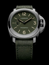 Load image into Gallery viewer, Panerai Luminor Quaranta 42mm Green Dial Watch PAM01711