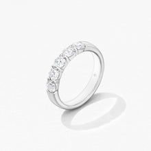 Load image into Gallery viewer, Hearts On Fire Signature 5 Stone Diamond Ring