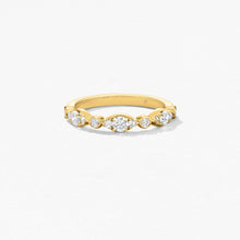 Load image into Gallery viewer, Hearts On Fire Regal Diamond Ring