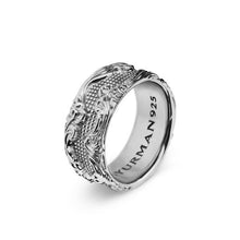 Load image into Gallery viewer, Waves Band Ring in Sterling Silver, 10mm