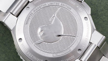 Load image into Gallery viewer, Oris Yangtze Jiangtun Limited Edition Watch