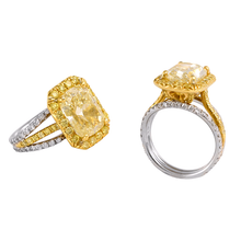 Load image into Gallery viewer, Royal Collection Diamond Engagement Ring