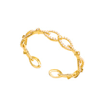 Load image into Gallery viewer, Estate Diamond Link Hinge Cuff