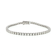 Royal Collection Classic Round Diamond Tennis Bracelet in White Gold