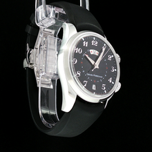 Load image into Gallery viewer, Girard-Perregaux Traveller II (Model: 4935)
