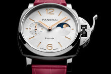 Load image into Gallery viewer, Panerai Luminor Due Luna PAM01557
