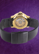 Load image into Gallery viewer, Ulysse Nardin Marine Diver (model: 266-33-2)
