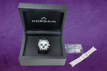 Load image into Gallery viewer, NORQAIN Freedom 60 Chronograph (model: N2201522CIA2212015G)
