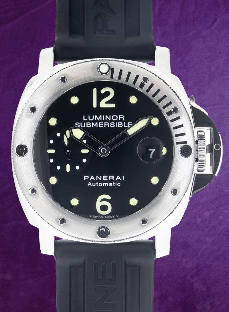 Panerai Luminor Submersible