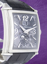 Load image into Gallery viewer, Girard-Perregaux Vintage 1945 XXL Large Date and Moon Phases (model: 25882-11-223-BB68)
