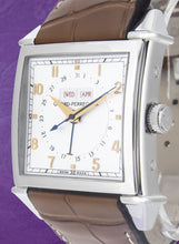 Load image into Gallery viewer, Girard-Perregaux Vintage 1945 Triple Calendar (Model: 25810)

