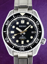Load image into Gallery viewer, Seiko Prospex Marinemaster (Model: SLA021)
