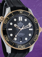 Load image into Gallery viewer, Omega Seamaster Diver 300M (Model: 21022422001002)
