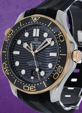 Load image into Gallery viewer, Omega Seamaster Diver 300M (Model: 21022422001002)
