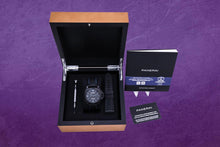 Load image into Gallery viewer, Panerai Luminor Carbotech (Model: PAM 1661)
