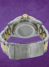 Load image into Gallery viewer, Rolex Submariner (Model: 16803)
