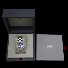 Load image into Gallery viewer, Oris Aquis Date "Upcycle" (Model: 733 7766 4150)
