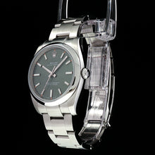 Load image into Gallery viewer, Rolex Oyster Perpetual 34 (Model: 114200)

