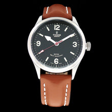 Load image into Gallery viewer, Tudor Ranger (Model: 79910-0013)
