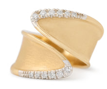Load image into Gallery viewer, Marco Bicego 18K Yellow Gold Lunaria Twist Ring
