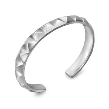Load image into Gallery viewer, Pyramid Cuff Bracelet in Sterling Silver, 9.3mn
