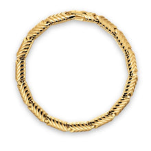 Load image into Gallery viewer, Chevron Link Bracelet in 18K Yellow Gold, 7.6mm
