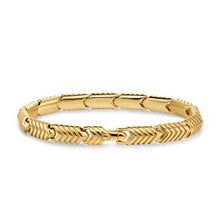 Load image into Gallery viewer, Chevron Link Bracelet in 18K Yellow Gold, 7.6mm
