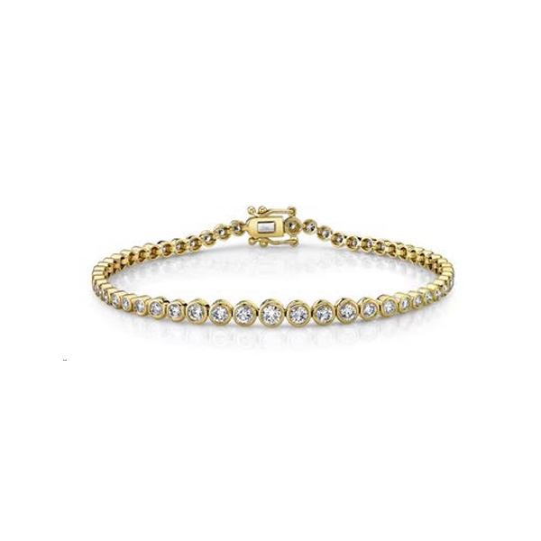 Royal Collection Graduated Diamond Tennis Bracelet