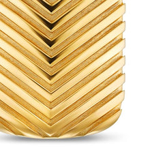 Load image into Gallery viewer, Chevron Tag in 18K Yellow Gold, 34mm

