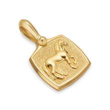 Load image into Gallery viewer, Petrvs Horse Amulet in 18K Yellow Gold, 15.8mm
