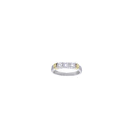 Vault Collection Ribbed 3 Stone Band