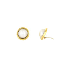 Load image into Gallery viewer, Royal Estate Clip-On Pearl Earrings
