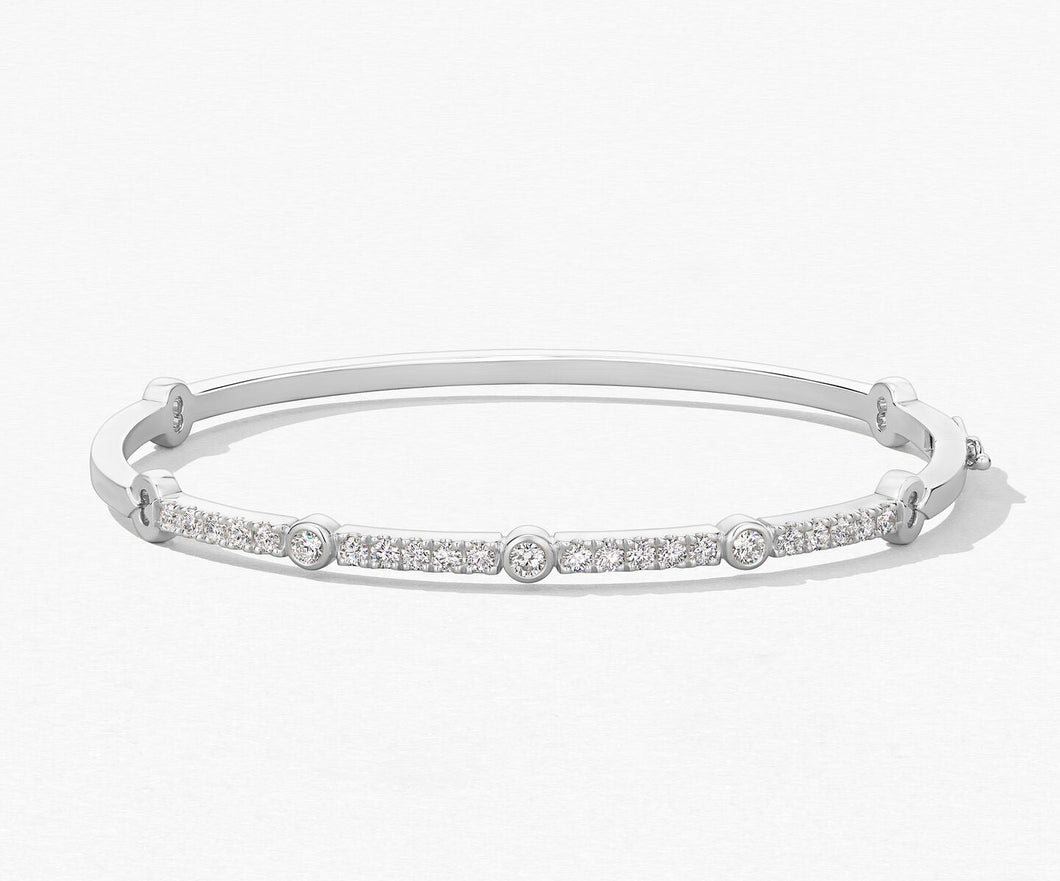 Hearts On Fire Copley Diamond Bangle