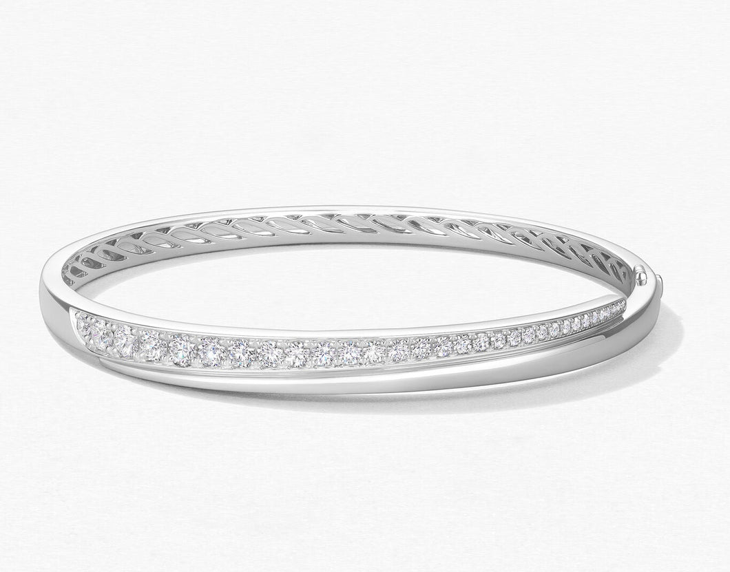 Hearts On Fire Vela Diamond Crossover Bangle