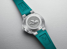 Load image into Gallery viewer, Oris Aquis New York Harbor Limited Edition II Watch
