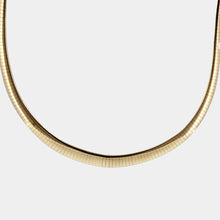 Load image into Gallery viewer, Royal Estate Yellow Gold Flat Link Choker Necklace
