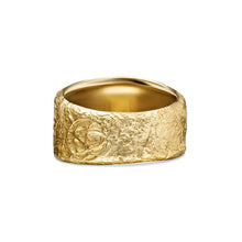 Load image into Gallery viewer, Shipwreck Cigar Band Ring in 18K Yellow Gold, 15mm
