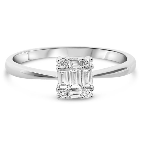 Royal Collection Diamond Solitaire Ring