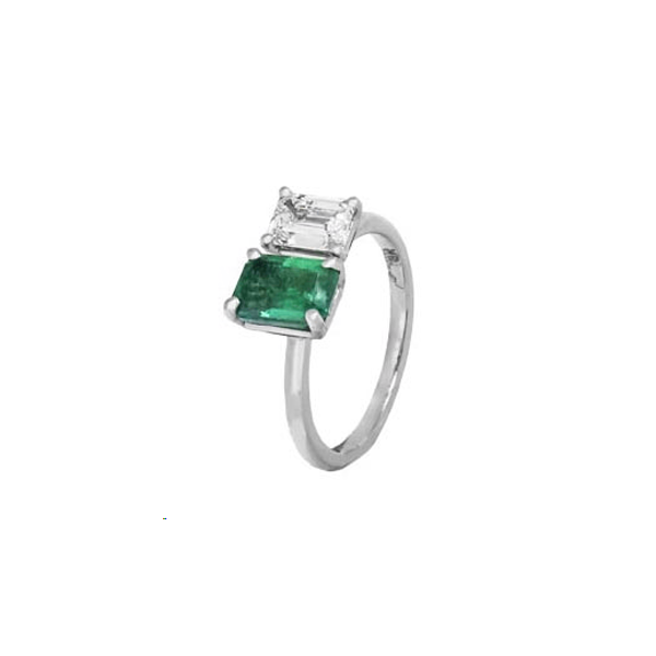Royal Collection Diamond & Emerald Ring
