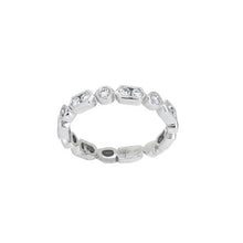 Load image into Gallery viewer, Royal Collection Alternating Diamond Ring
