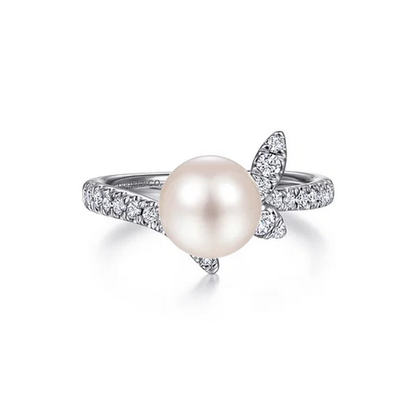 Gabriel Pearl Ring with Diamond Leaf Ring