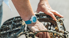 Load image into Gallery viewer, Oris Aquis New York Harbor Limited Edition II Watch
